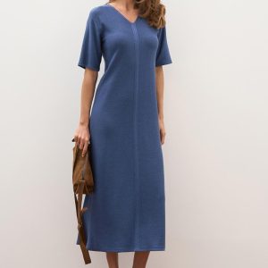 Elegant Midi Dress Short Sleeve Straight Cut Style